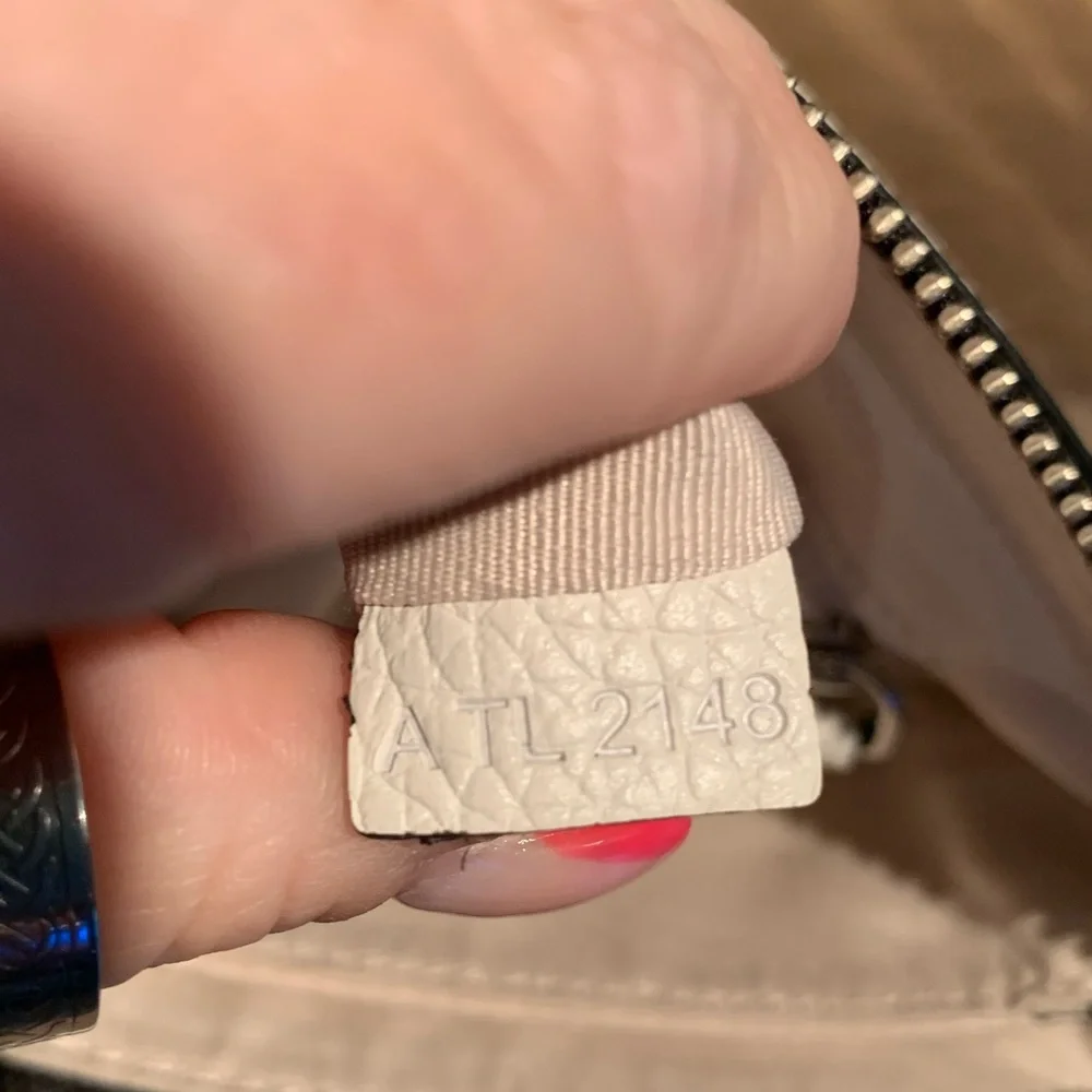 Marc Jacobs white crossbody - Picture 7 of 16
